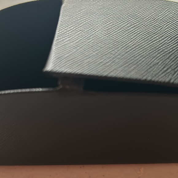 Women’s Black Prada Sunglasses New with box but no Price tag. - Picture 16 of 16